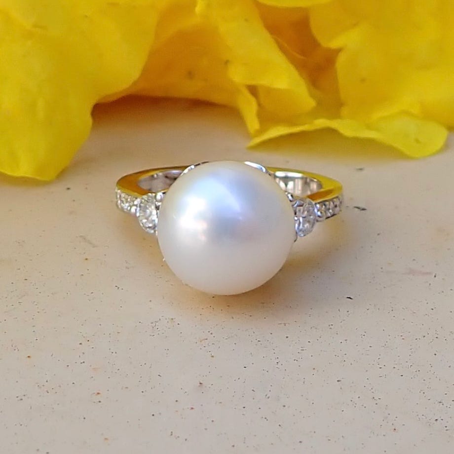 Pearl Ring