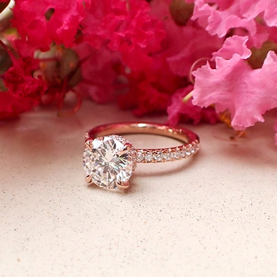 Round Brilliant Cut Diamond Engagement Ring